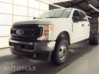 2022 Ford Super Duty F-350 Cab Chassis XL Crew Cab DRW
