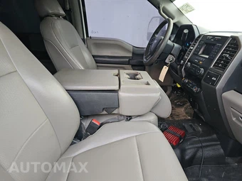 2022 Ford Super Duty F-350 Cab Chassis XL Crew Cab DRW - miniatura 8