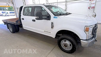 2022 Ford Super Duty F-350 Cab Chassis XL Crew Cab DRW - miniatura 3