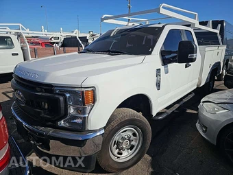 2022 Ford Super Duty F-350 Cab Chassis XL Extended Cab w/Rear Doors