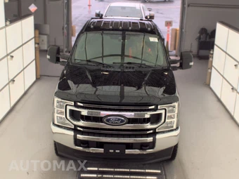 2022 Ford Super Duty F-350 Cab Chassis XL Extended Cab w/Rear Doors - miniatura 2