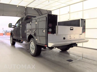 2022 Ford Super Duty F-350 Cab Chassis XL Extended Cab w/Rear Doors - miniatura 6