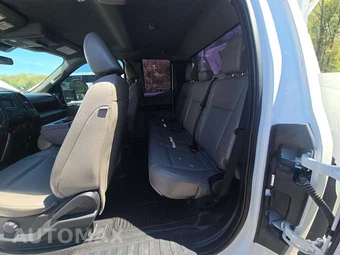 2022 Ford Super Duty F-350 Cab Chassis XL Extended Cab w/Rear Doors - miniatura 13