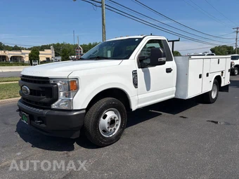 2022 Ford Super Duty F-350 Cab Chassis XL Regular Cab DRW - miniatura 3