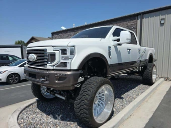 2022 Ford Super Duty F-350 King Ranch Crew Cab Long Bed
