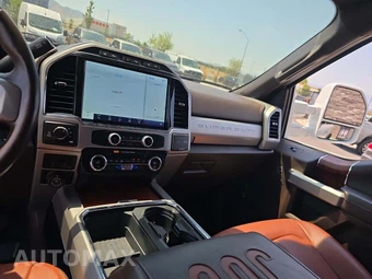 2022 Ford Super Duty F-350 King Ranch Crew Cab Long Bed - miniatura 10