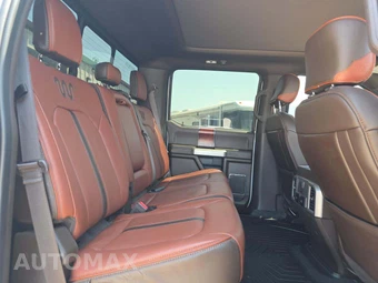 2022 Ford Super Duty F-350 King Ranch Crew Cab Long Bed - miniatura 16