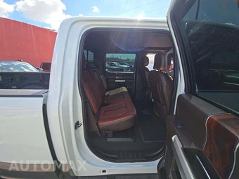 2022 Ford Super Duty F-350 King Ranch Crew Cab Long Bed DRW - miniatura 16