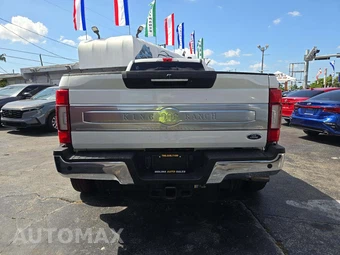 2022 Ford Super Duty F-350 King Ranch Crew Cab Long Bed DRW - miniatura 3