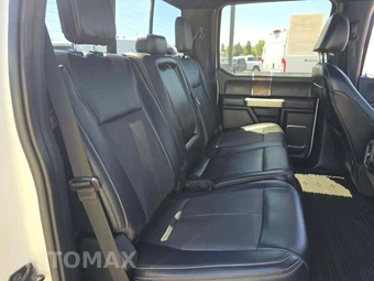 2022 Ford Super Duty F-350 Lariat Crew Cab Long Bed DRW - miniatura 16