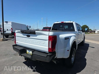 2022 Ford Super Duty F-350 Lariat Crew Cab Long Bed DRW - miniatura 3