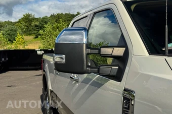 2022 Ford Super Duty F-350 Lariat Crew Cab Medium Bed - miniatura 10