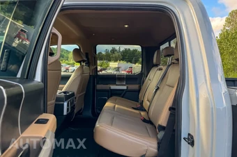 2022 Ford Super Duty F-350 Lariat Crew Cab Medium Bed - miniatura 20
