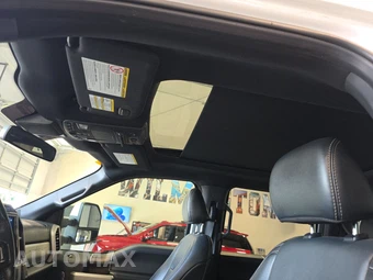 2022 Ford Super Duty F-350 Lariat Crew Cab Medium Bed - miniatura 18