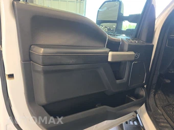 2022 Ford Super Duty F-350 Lariat Crew Cab Medium Bed - miniatura 9