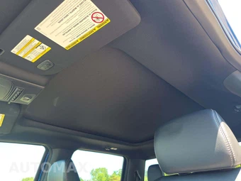 2022 Ford Super Duty F-350 Lariat Crew Cab Medium Bed - miniatura 8