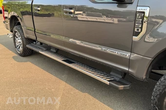 2022 Ford Super Duty F-350 Lariat Crew Cab Medium Bed - miniatura 11