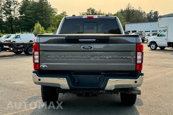2022 Ford Super Duty F-350 Lariat Crew Cab Medium Bed - miniatura 4