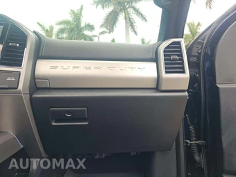 2022 Ford Super Duty F-350 Lariat Crew Cab Medium Bed - miniatura 16