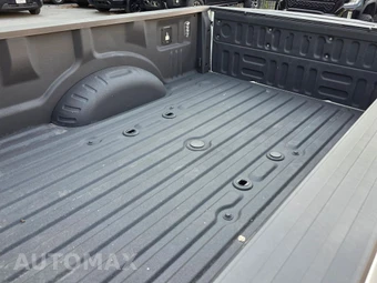 2022 Ford Super Duty F-350 Limited Crew Cab Long Bed DRW - miniatura 32