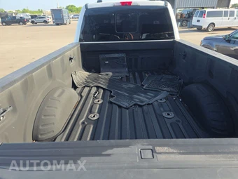2022 Ford Super Duty F-350 Platinum Crew Cab Long Bed - miniatura 16