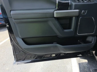 2022 Ford Super Duty F-350 Platinum Crew Cab Medium Bed - miniatura 9