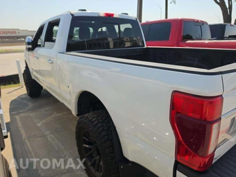 2022 Ford Super Duty F-350 Platinum Crew Cab Medium Bed - miniatura 2