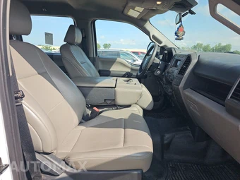 2022 Ford Super Duty F-350 XL Crew Cab Long Bed - miniatura 8