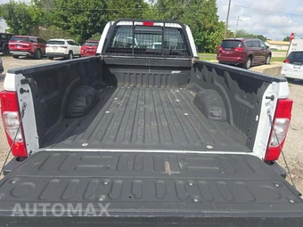 2022 Ford Super Duty F-350 XL Crew Cab Long Bed - miniatura 11