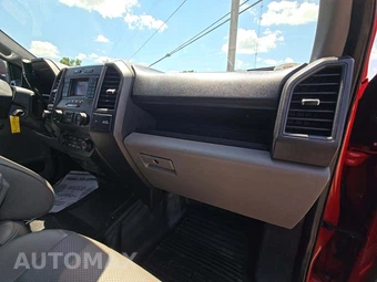 2022 Ford Super Duty F-350 XL Crew Cab Long Bed - miniatura 16