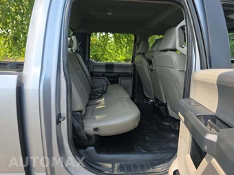 2022 Ford Super Duty F-350 XL Crew Cab Long Bed - miniatura 16