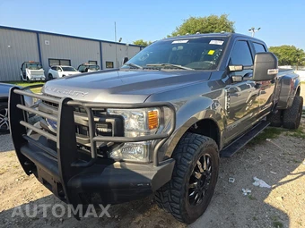 2022 Ford Super Duty F-350 XL Crew Cab Long Bed DRW