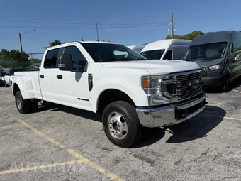 2022 Ford Super Duty F-350 XL Crew Cab Long Bed DRW - miniatura 3