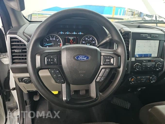 2022 Ford Super Duty F-350 XLT Crew Cab Long Bed - miniatura 10