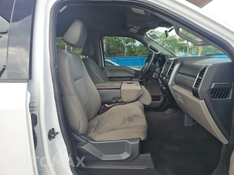 2022 Ford Super Duty F-350 XLT Crew Cab Long Bed - miniatura 8