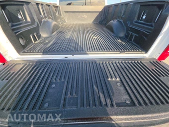 2022 Ford Super Duty F-350 XLT Crew Cab Long Bed - miniatura 16