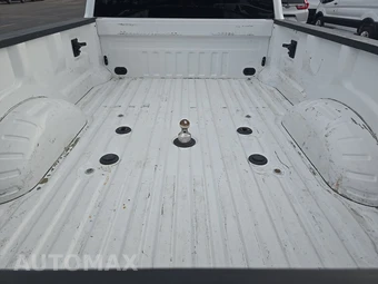 2022 Ford Super Duty F-350 XLT Crew Cab Long Bed DRW - miniatura 16