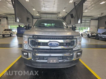 2022 Ford Super Duty F-350 XLT Crew Cab Medium Bed - miniatura 2