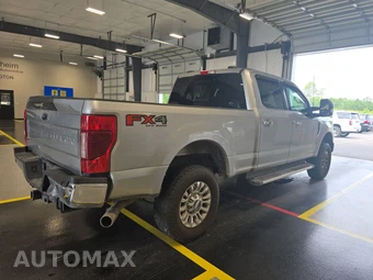 2022 Ford Super Duty F-350 XLT Crew Cab Medium Bed - miniatura 4