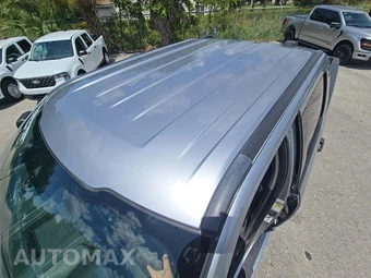 2022 Ford Super Duty F-350 XLT Crew Cab Medium Bed - miniatura 12