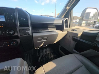 2022 Ford Super Duty F-450 Cab Chassis XL Crew Cab DRW - miniatura 15
