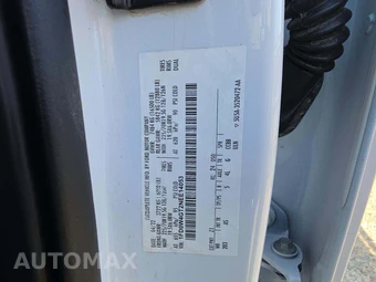 2022 Ford Super Duty F-450 Cab Chassis XL Crew Cab DRW - miniatura 2