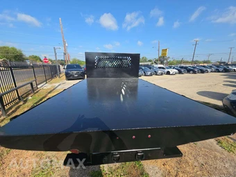 2022 Ford Super Duty F-450 Cab Chassis XL Crew Cab DRW - miniatura 20