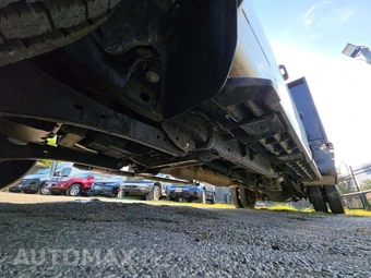 2022 Ford Super Duty F-450 Cab Chassis XL Crew Cab DRW - miniatura 4