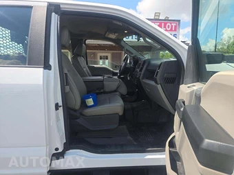 2022 Ford Super Duty F-450 Cab Chassis XL Extended Cab w/Rear Doors DRW - miniatura 14