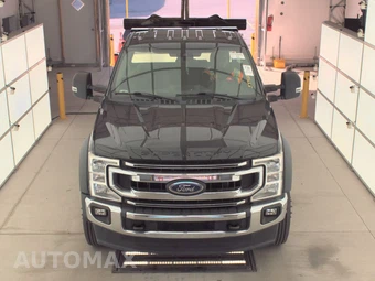 2022 Ford Super Duty F-450 Cab Chassis XL Regular Cab DRW - miniatura 2