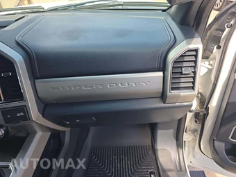 2022 Ford Super Duty F-450 Lariat Crew Cab Long Bed DRW - miniatura 19