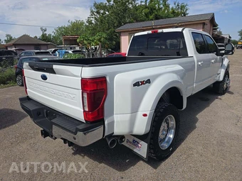 2022 Ford Super Duty F-450 Lariat Crew Cab Long Bed DRW - miniatura 3