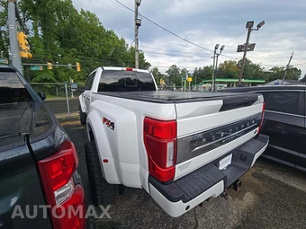 2022 Ford Super Duty F-450 Platinum Crew Cab Long Bed DRW - miniatura 2
