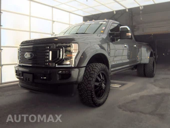 2022 Ford Super Duty F-450 Platinum Crew Cab Long Bed DRW